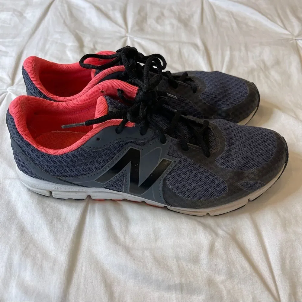 New Balance Gray & Orange Lace Up Athletic Sneaker Shoes Size 8.5
